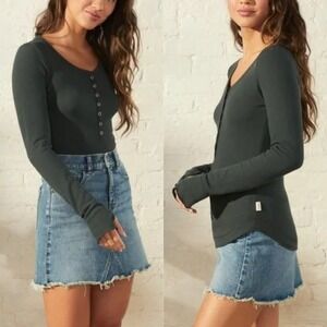 Upwest | Favorite‎ Waffle Henley Knit Long Sleeve Top in Charcoal Grey